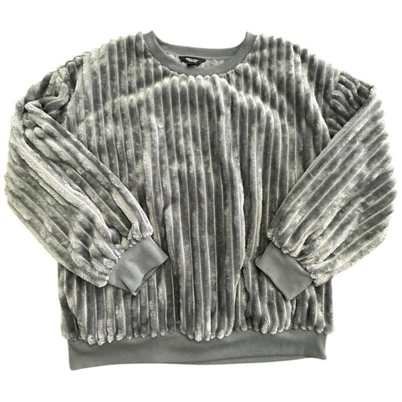 Simply Vera Vera Wang Gray Faux Fur Pullover Sweater – Size L‎ - Picture 1 of 4